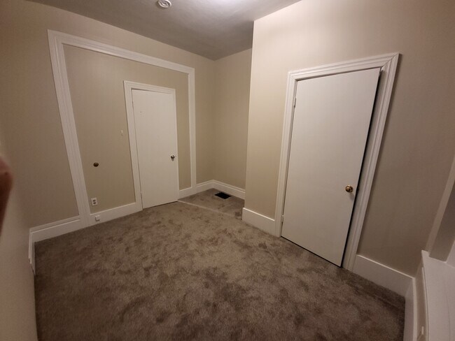 Foto del edificio - 317 Peffer St