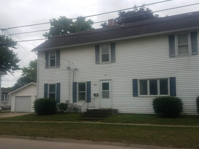 Foto del edificio - 801 3rd St NE