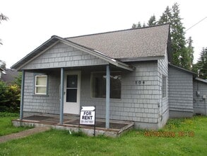 Building Photo - 804 W Marcy Ave