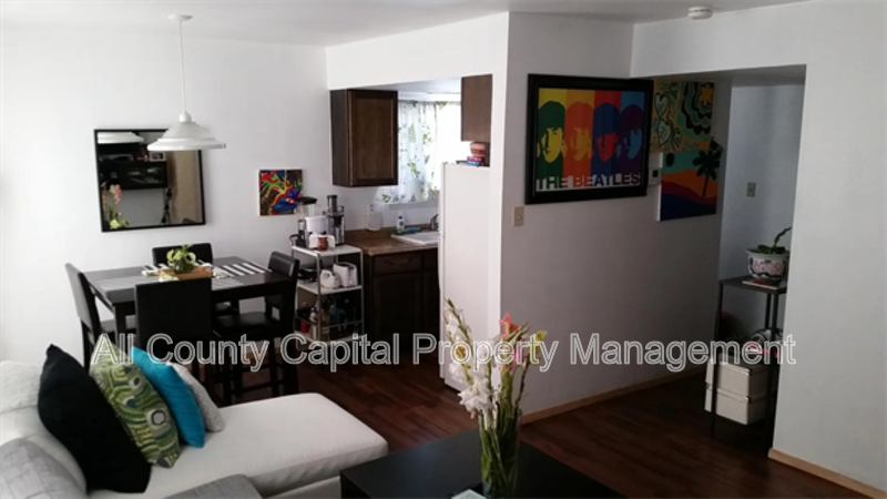 Foto del edificio - 3432 Willowrun Dr