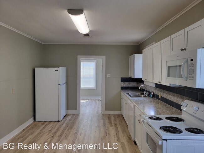 Building Photo - 2 br, 1 bath House - 716 Live Oak Street