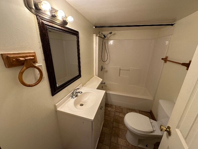 Foto del edificio - 85 Young Rd