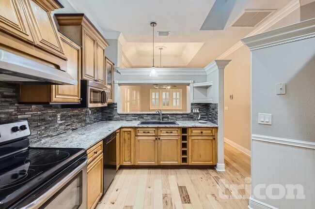 Foto del edificio - 1668 Woodland Dr