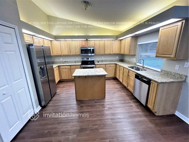 Building Photo - 27077 Tierra Del Fuego Cir