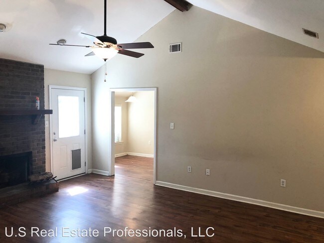 Building Photo - 3 br, 2 bath House - 77 Red Fox Drive