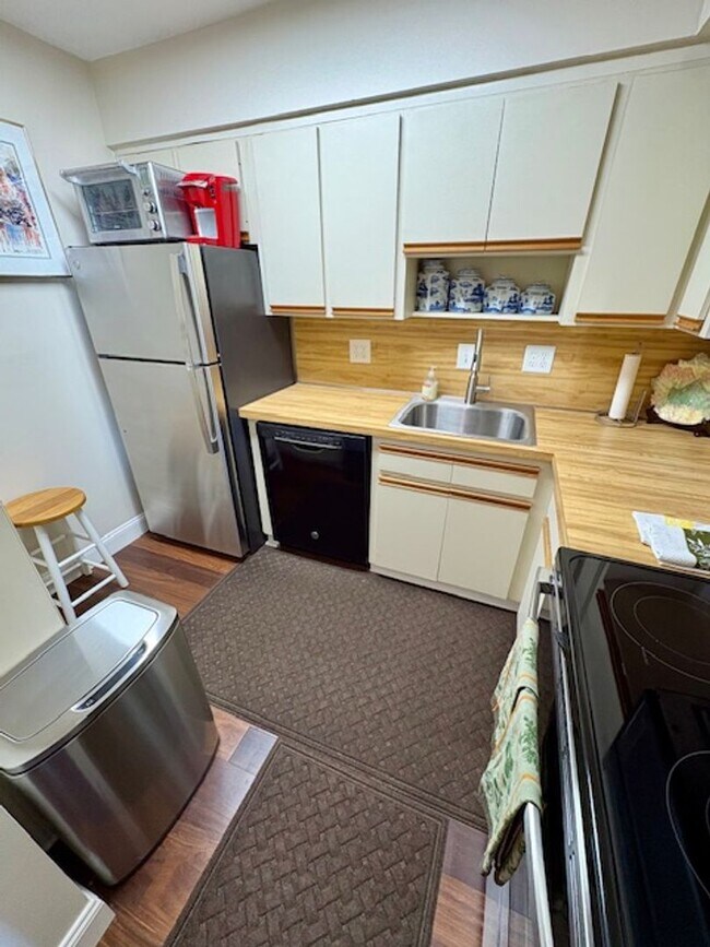 Foto del edificio - Historic Downtown Fully Furnished 2 Bedroom Condo