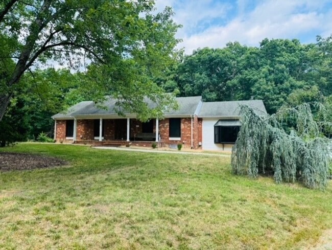 Building Photo - SERENE 5 ACRES - STAFFORD - MOUNTAIN VIEW ...