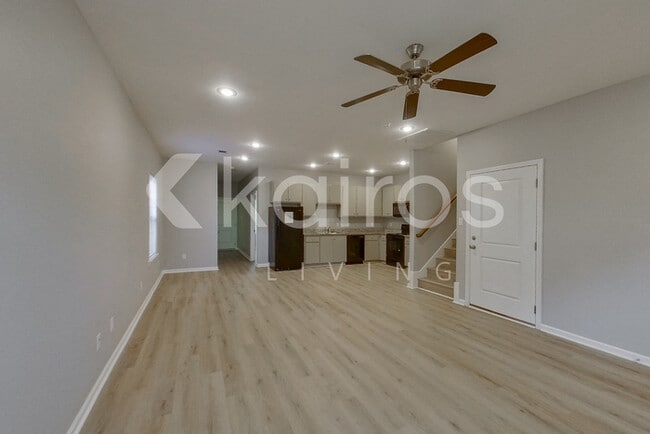 Foto del edificio - 10114 W 20th St