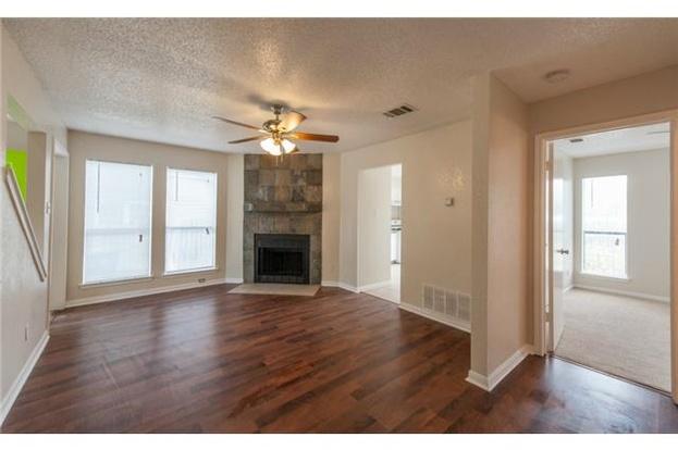 Foto del edificio - 2003 Kenneth Ave