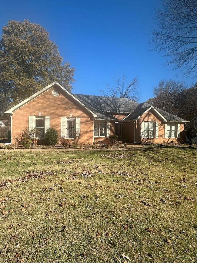 Foto del edificio - 212 Brooks Dr