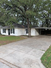 Building Photo - 3212 Delaware Trail