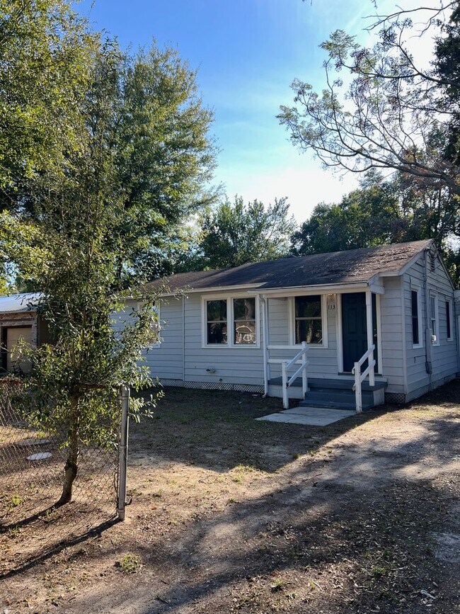 Foto del edificio - 113 Rue Max St