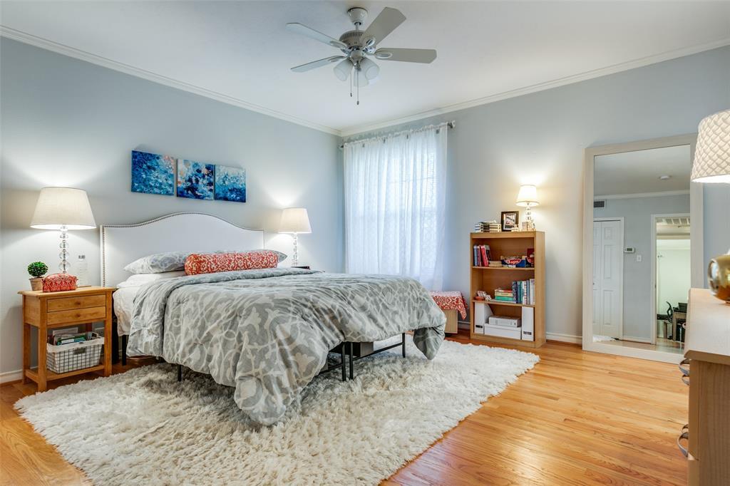 Primary Photo - 7816 Meadow Park Dr