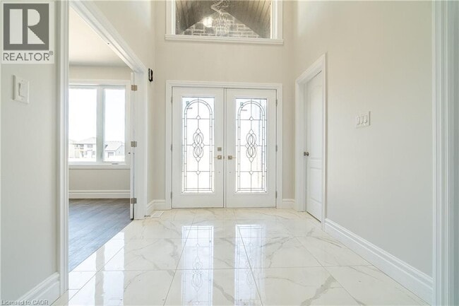Photo du bâtiment - 193 Whelan Ave