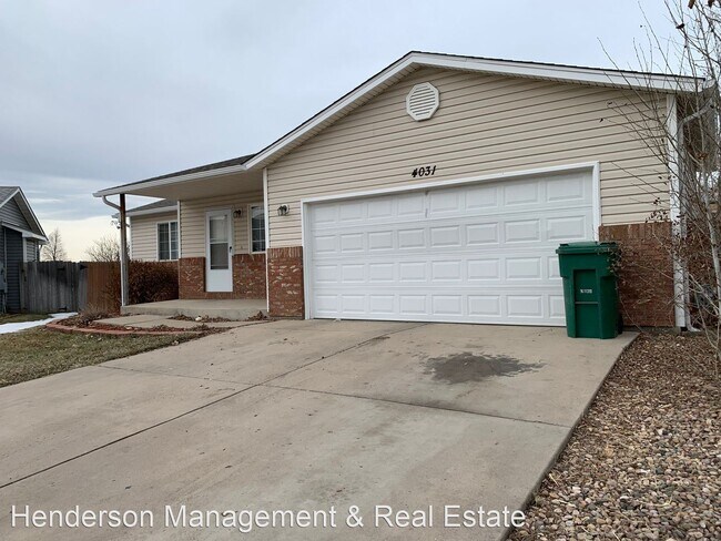 Building Photo - 3 br, 2 bath House - 4031 Dove Lane