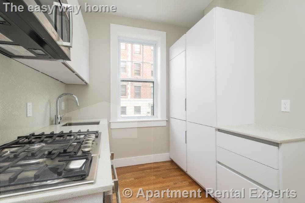 Photo - 17 Forest St Unit #4