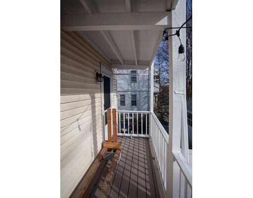 Building Photo - 14 Fessenden Rd