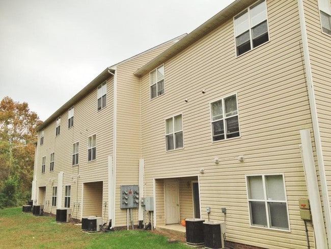 Building Photo - 314 Ardale Dr