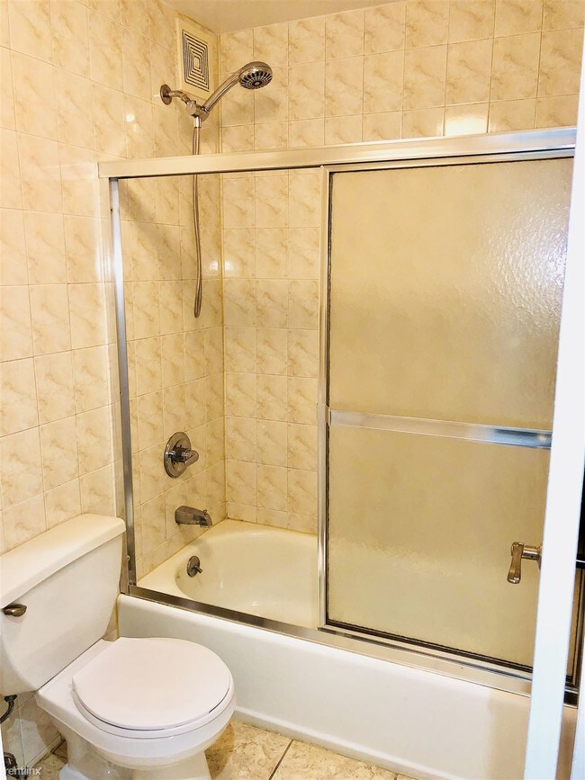 Foto del edificio - 372 94th St