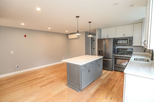 Photo - 24 Boston Rd Apartment