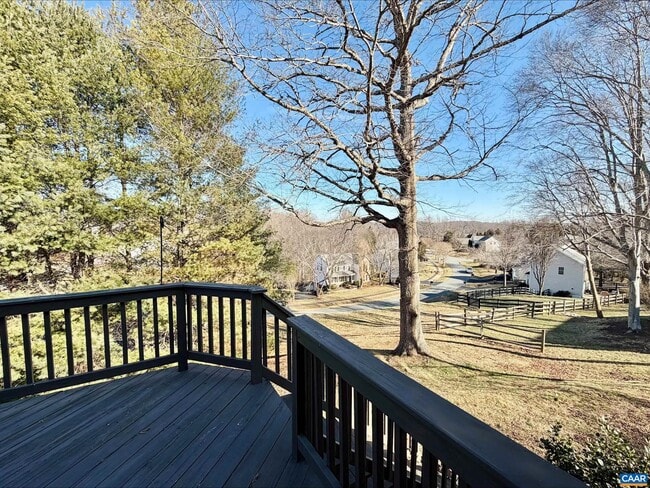 Foto del edificio - 1275 Still Meadow Ave