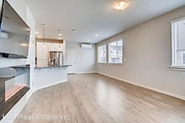 Foto del edificio - 7980 SE Butternut Creek Pkwy