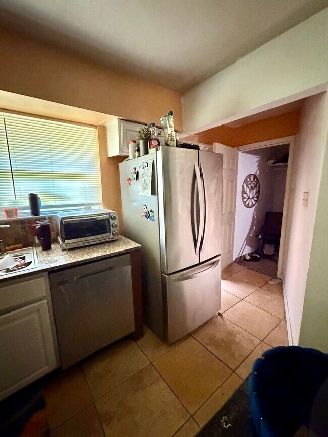 Foto del edificio - 536 Greenleaf Dr