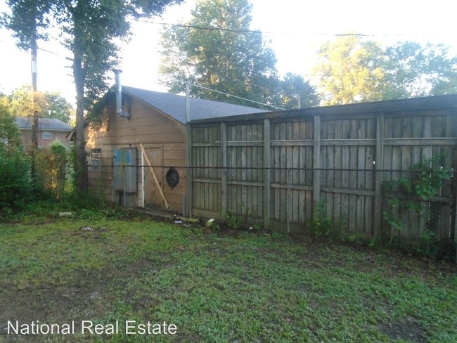 Building Photo - 4312 Colebrook Rd