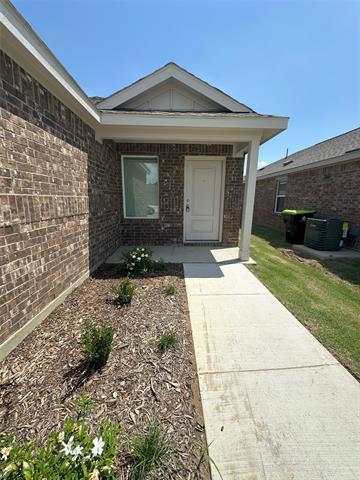 Foto del edificio - 14110 Kempt Dr