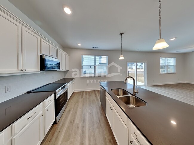 Building Photo - 229 Marin Dr