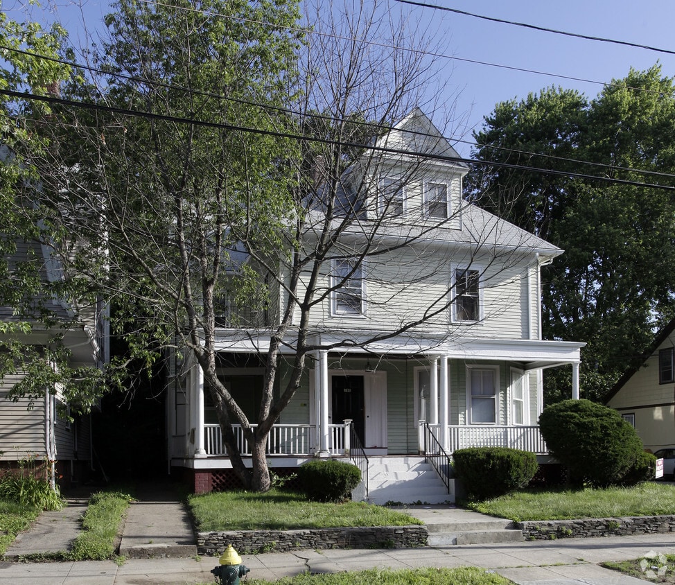 Building Photo - 195 Ontario St