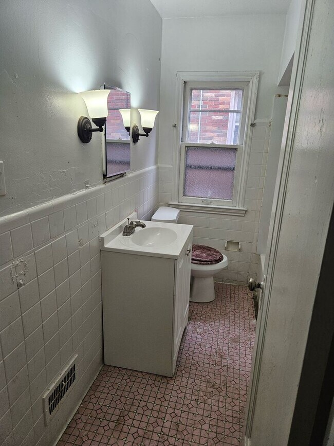 Foto del edificio - 10848 Lakepointe St