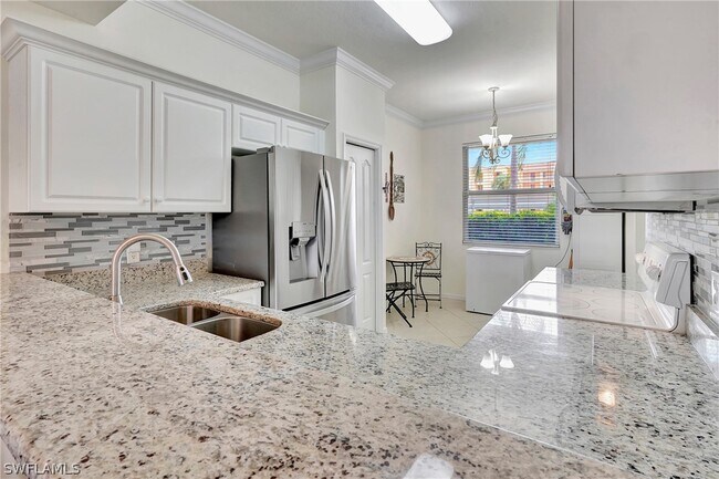 Foto del edificio - 8450 Kingbird Loop