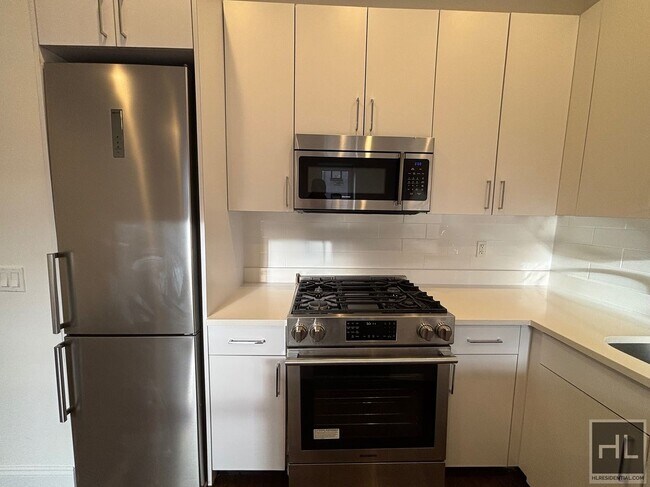 Foto del edificio - WEST 9 AVE