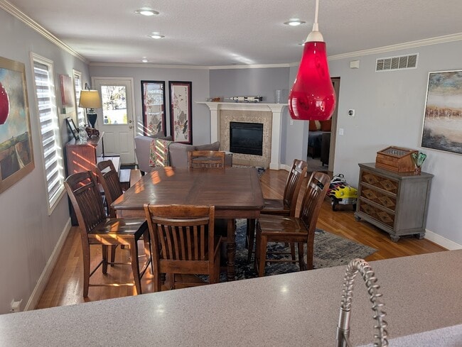 Foto del edificio - 206 W 78th St