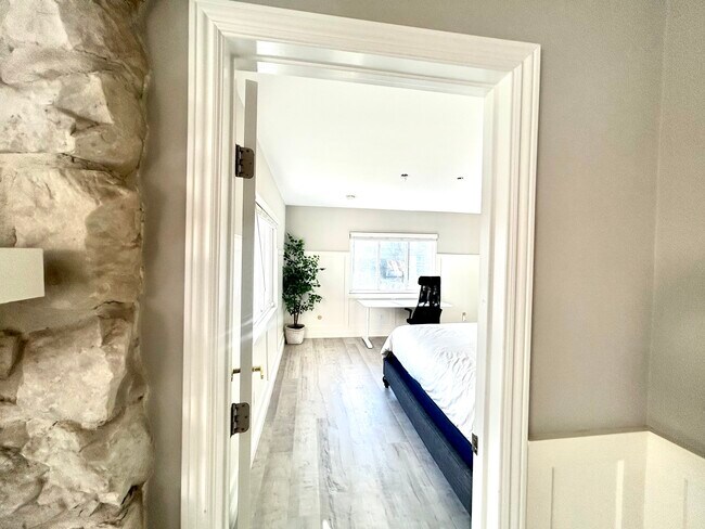 Foto del edificio - 719 N Cabrillo Ave