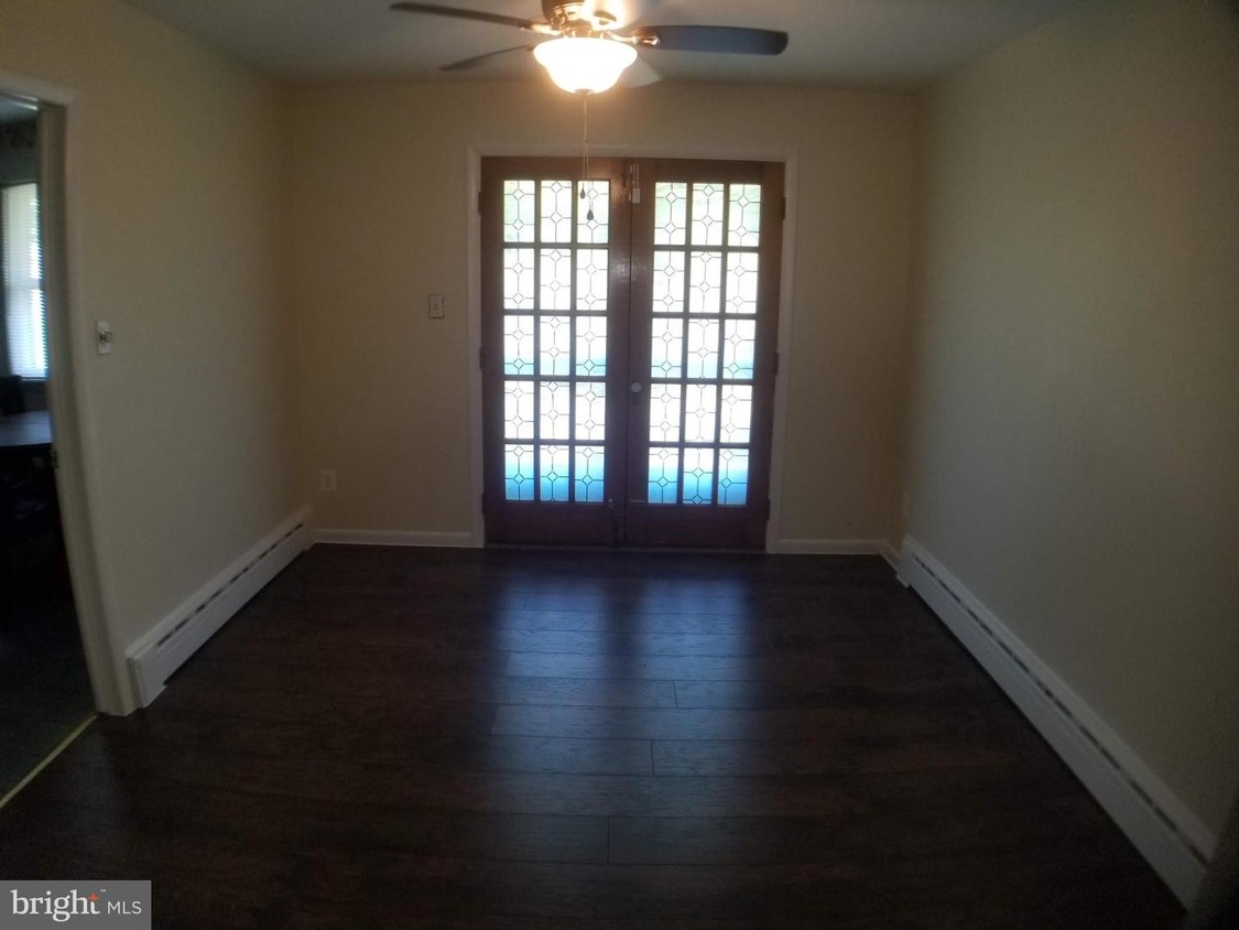 Foto principal - 4308 Henderson Rd