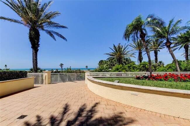 Foto del edificio - 1200 Gulf Blvd