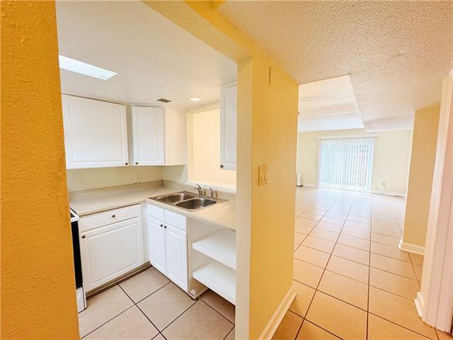 Foto del edificio - 6200 Riverside Dr