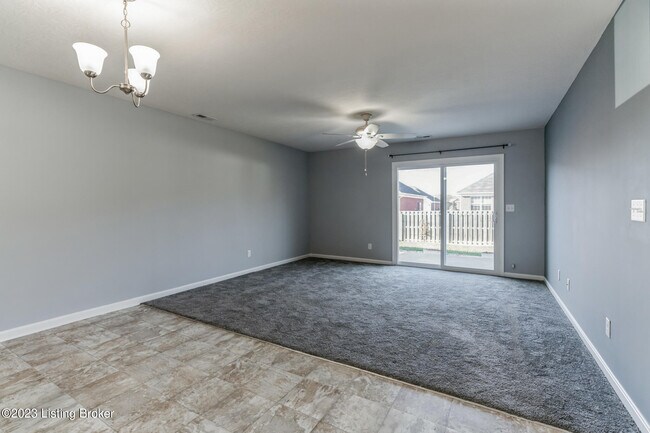 Foto del edificio - 123 Gadwall Ct