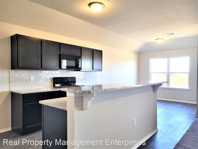 Building Photo - 4 br, 2 bath House - 9513 NW 117th Ct