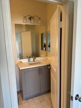 Building Photo - 3381 Lynd Ave