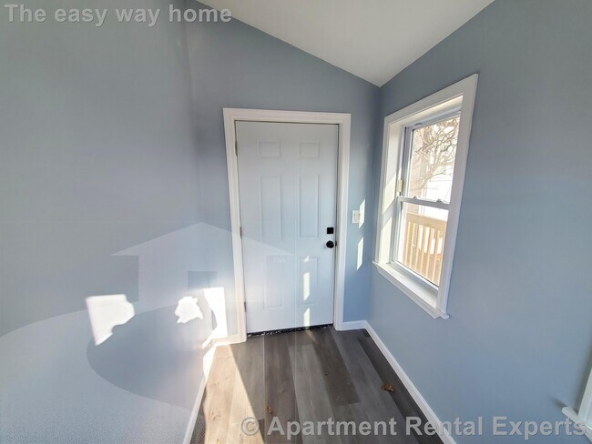 Foto del edificio - 289 Fellsway W