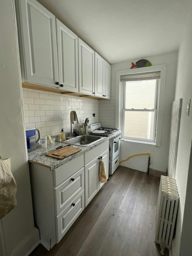 Photo - 1219 N 29th St Apartment