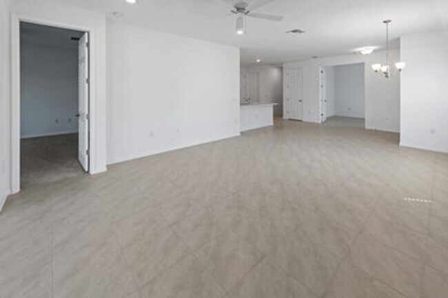 Building Photo - 1093 Tranquil Brk Dr