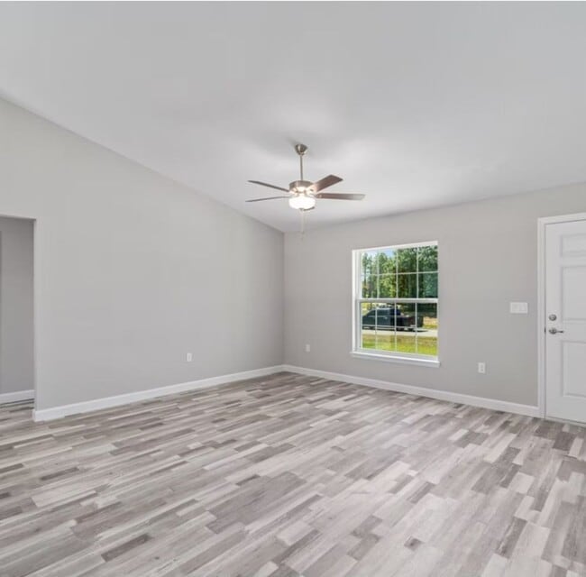 Building Photo - 12922 SW 73rd Ave Rd