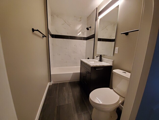 Foto del edificio - 1836 H St