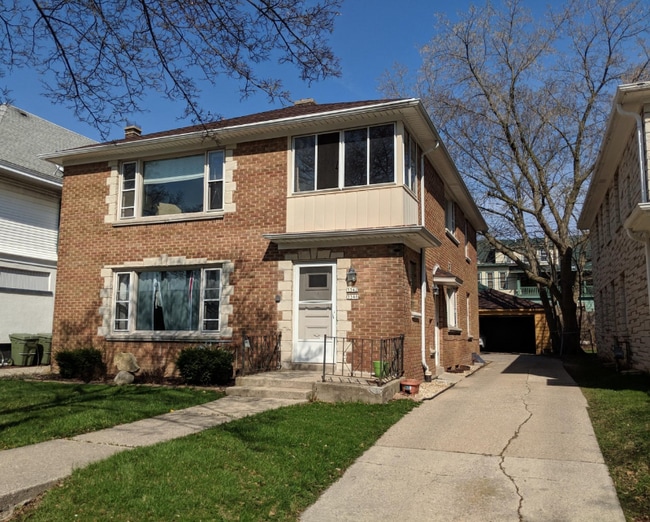 Building Photo - 3340 N Downer Ave