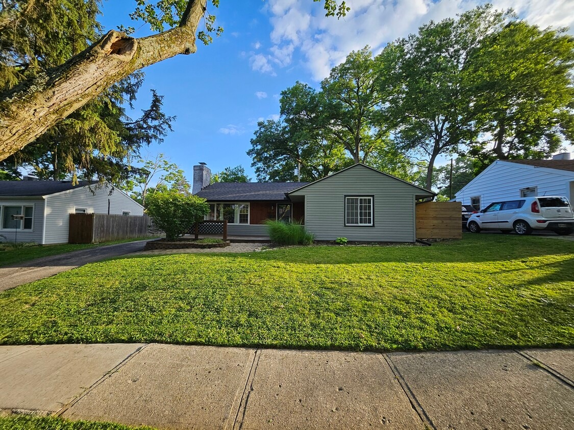 Foto principal - 6569 Graf Dr