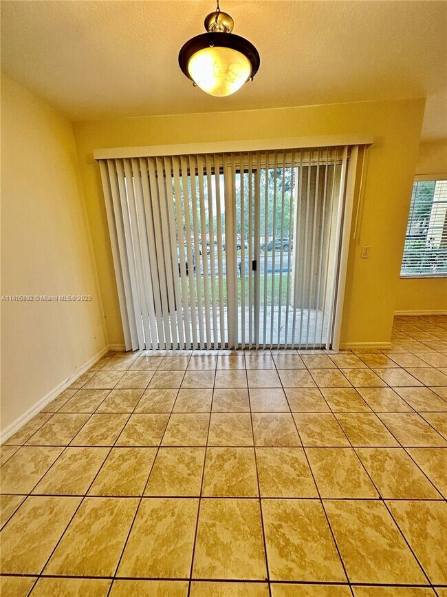 4171 San Marino Blvd Unit 105, West Palm Beach, FL 33409 Condo for